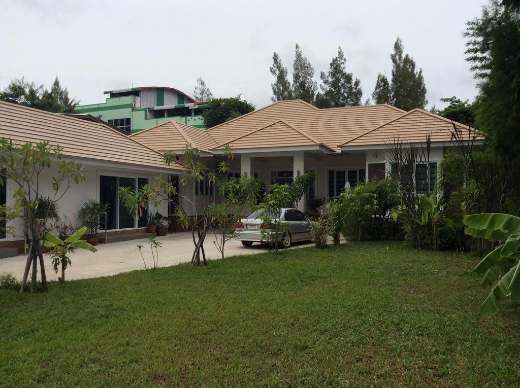Homestay568 Roi Et Exterior photo