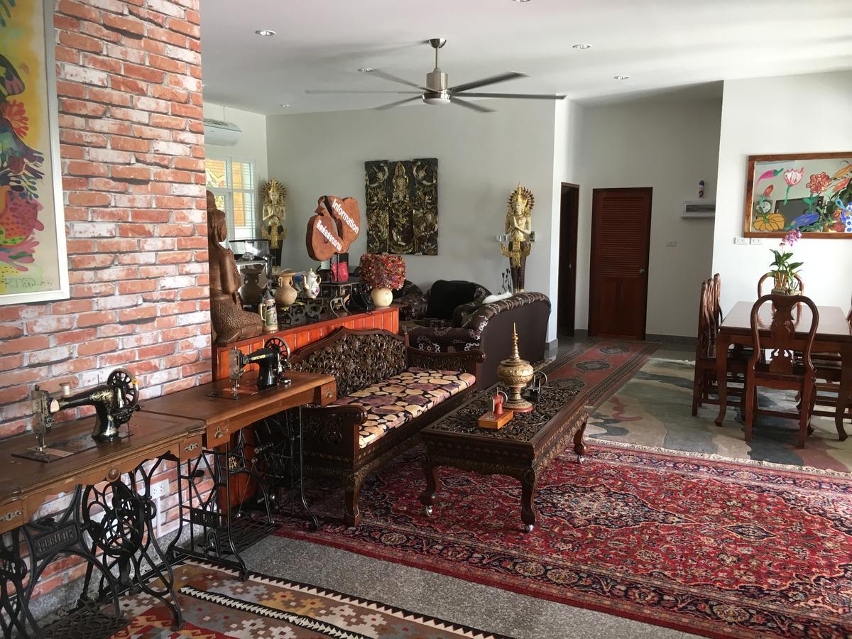 Homestay568 Roi Et Exterior photo